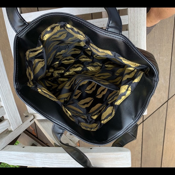 Bags Quilted Black Tote Poshmark